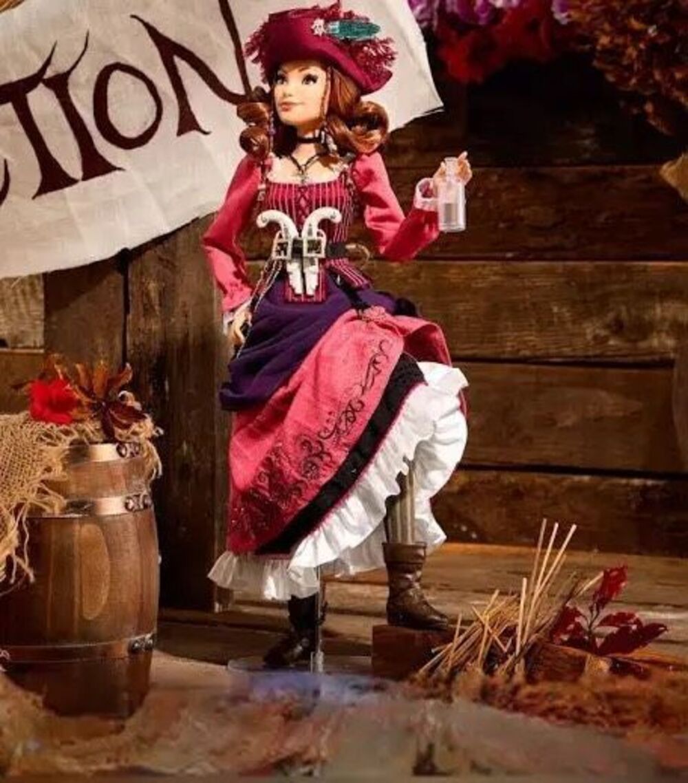 Disney POTC Redd LE Doll Factory Sealed In Brand New Brown Shipper